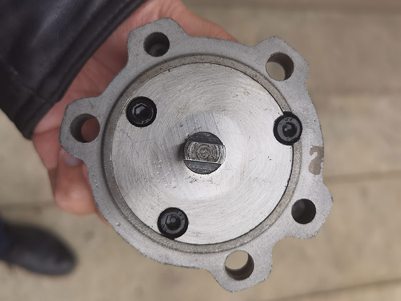 柴油機(jī)機(jī)油泵的功用是什么？